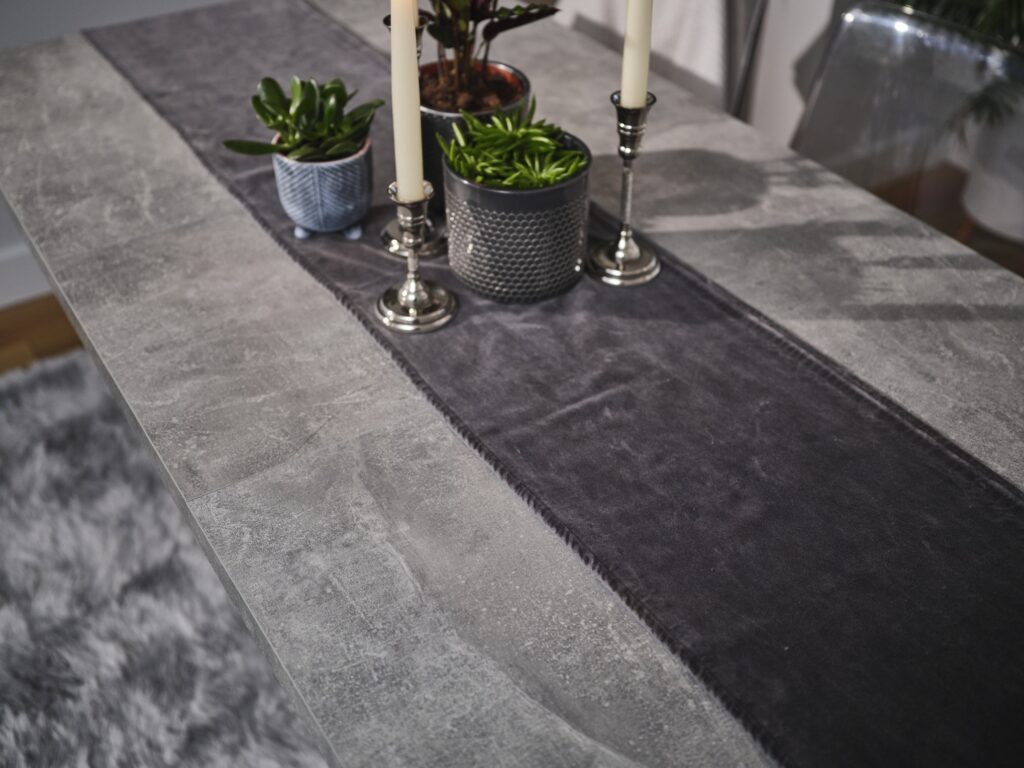 Christmas Dining Table Extending Grey White Festive Kitchen Dinner Table 6 8 Seater Pedestal V leg - Masy